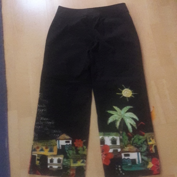 Capris - Picture 2 of 3